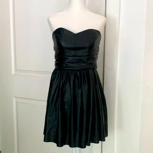 full sleeve black mini dress Modal Open-Back Long-Sleeve Mini Dress in Black - XXL main image 0
